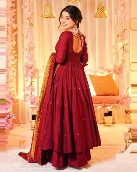 Nyrika - Women Embellished Anarkali Kurta Set with Dupatta — 3