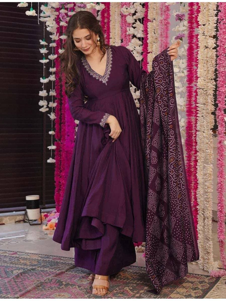 Women Purple Taara Kurta With Palazzo & Dupatta
