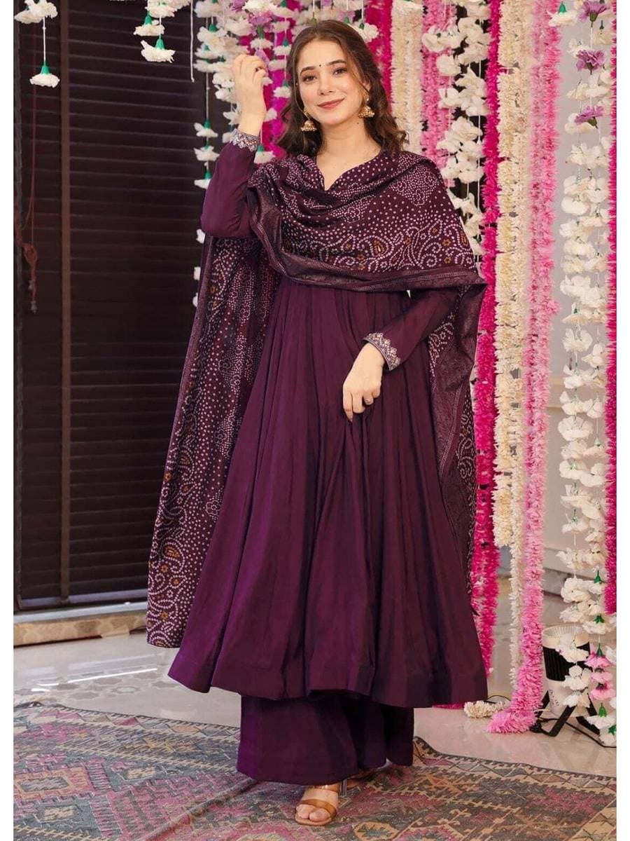 Women Purple Taara Kurta With Palazzo & Dupatta — 3