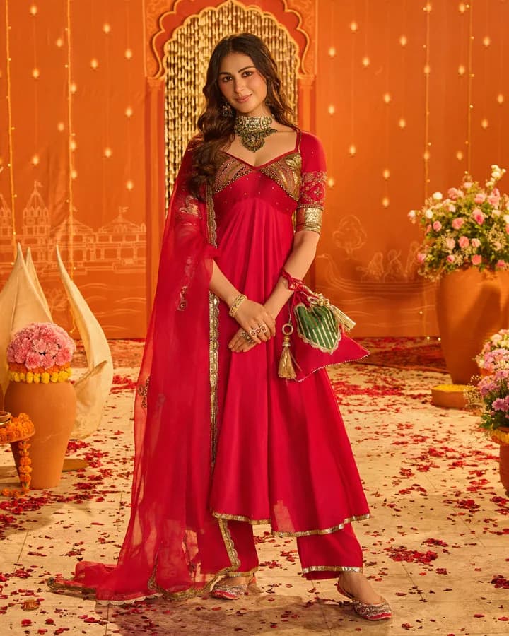 Kamalnayani Pink Embroidered Chanderi Aangi Suit Set — 7