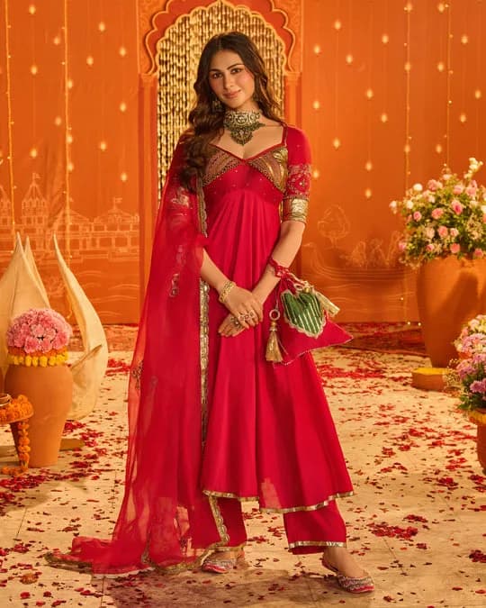 Kamalnayani Pink Embroidered Chanderi Aangi Suit Set — 9