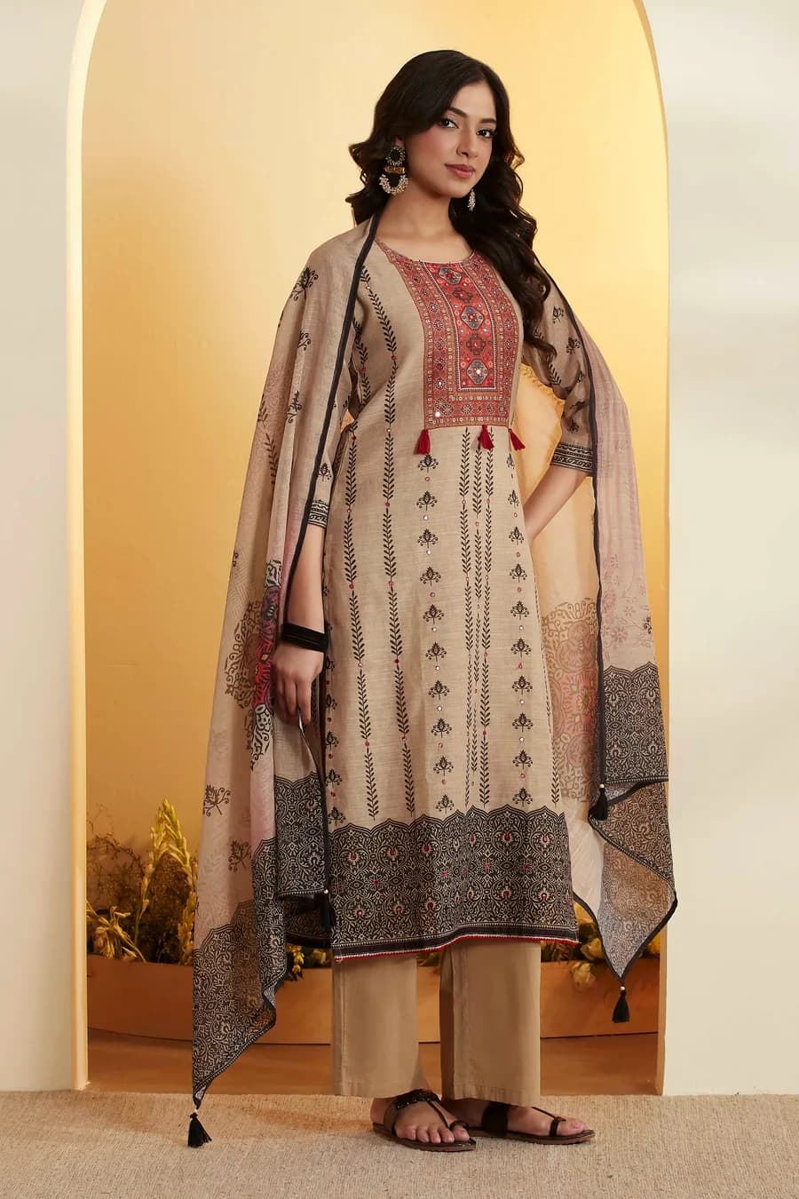 Beige Traditional Motifs Poly Linen Kurta Set — 1