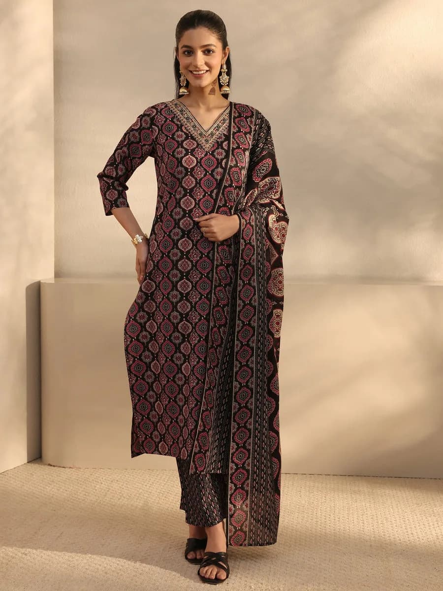 Gerua Black Ethnic Printed Straight Suit Set With Dupatta — 2