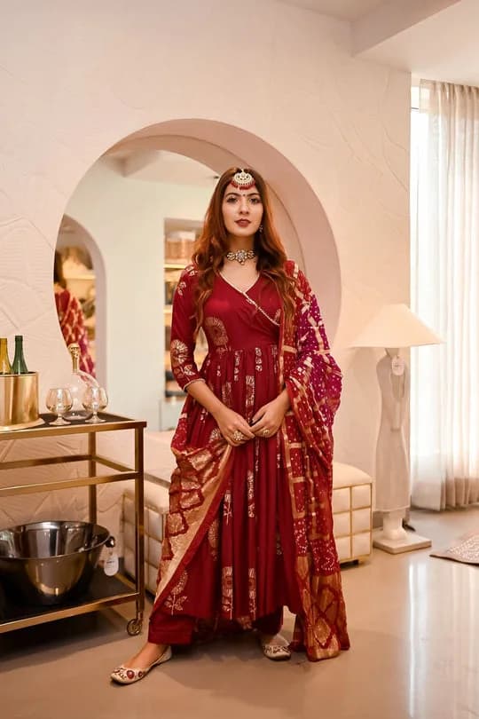 Aachho Maroon Angrakha Bandhej Suit Set — 4