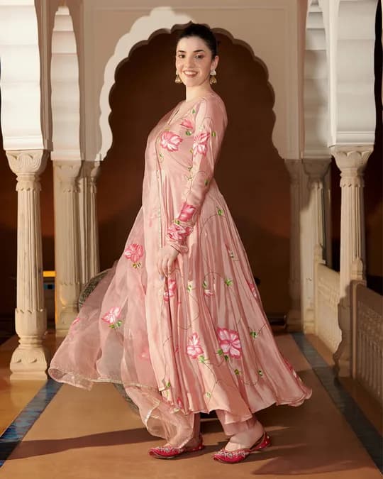 Aachho Eshal Handpainted Cotton Silk Suit Set — 3