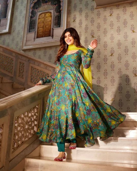 Vairea Chanderi Suit Set — 2
