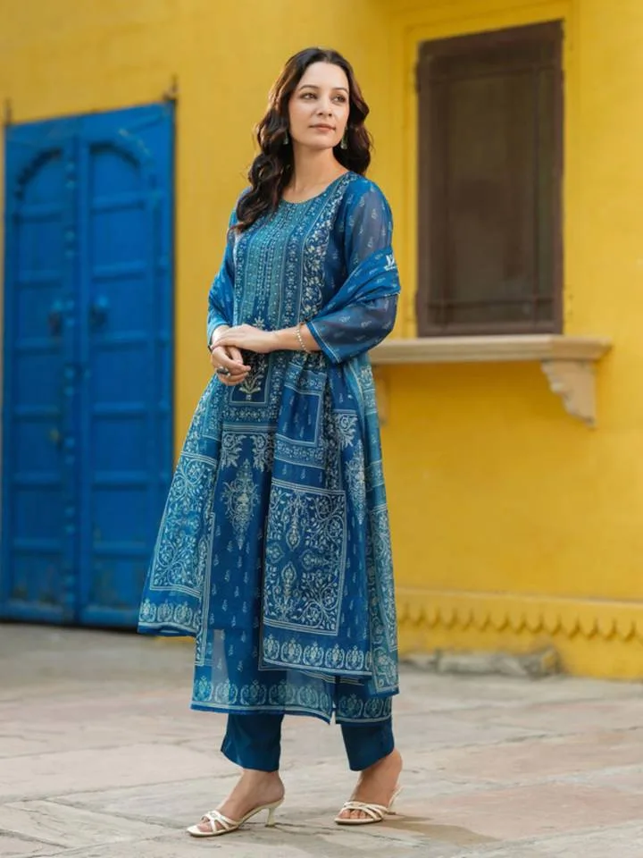 Blue Floral Kurta with Pant and Dupatta — 2