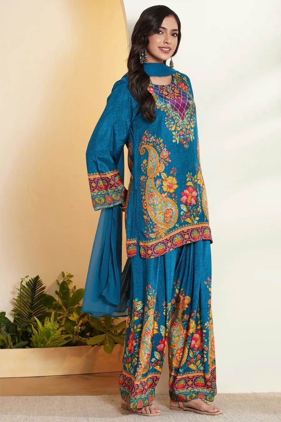 Blue Viscose Rayon Printed Straight Kurta Set — 3