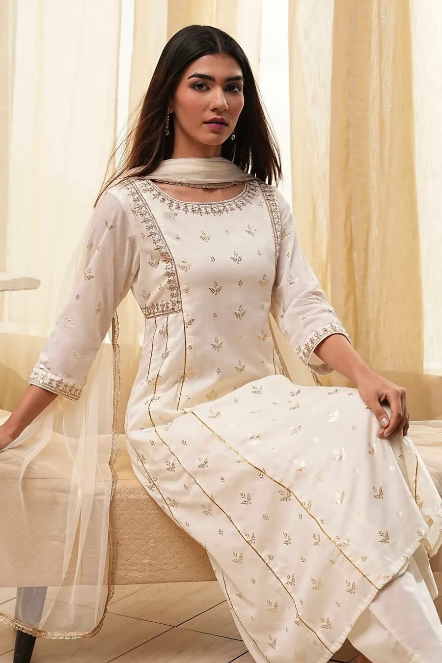 Cream-Colored Cotton Foil Printed Kalidar Suit Set — 3