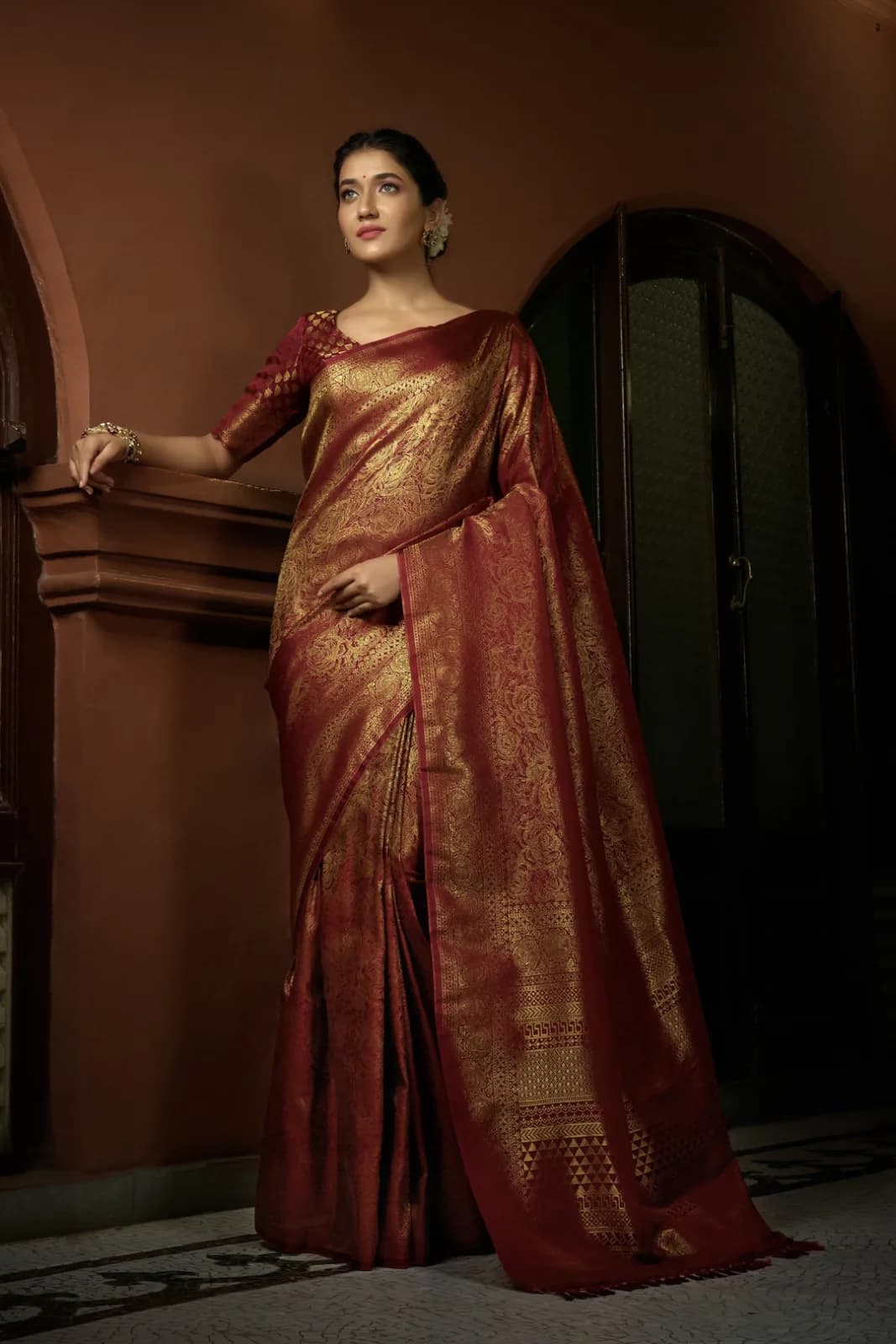 Venetian Maroon Golden Zari Kanjivaram Silk Saree — 4